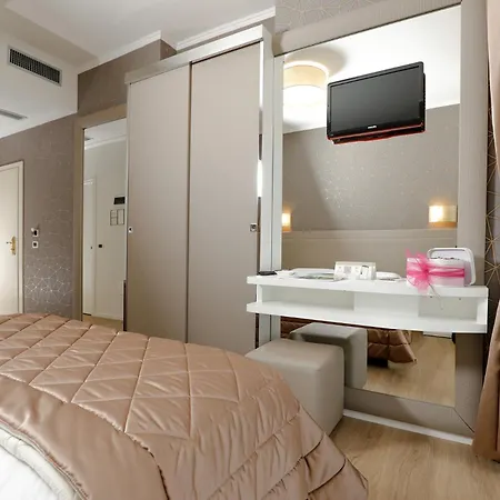 亚历山大酒店 米兰马瑞提那