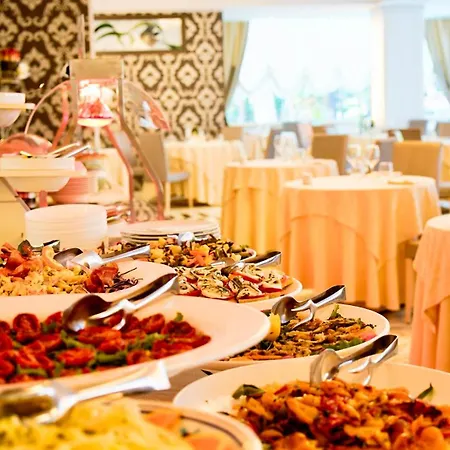 Alexander Milano Marittima