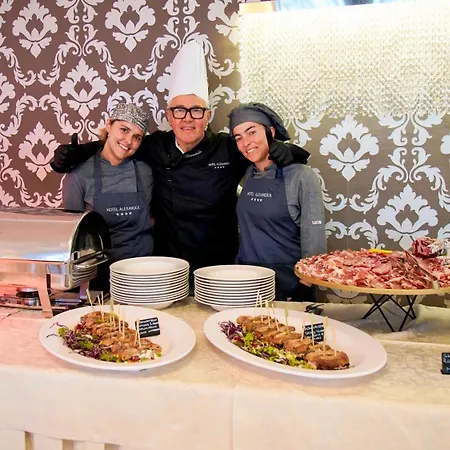 Szálloda Alexander Milano Marittima