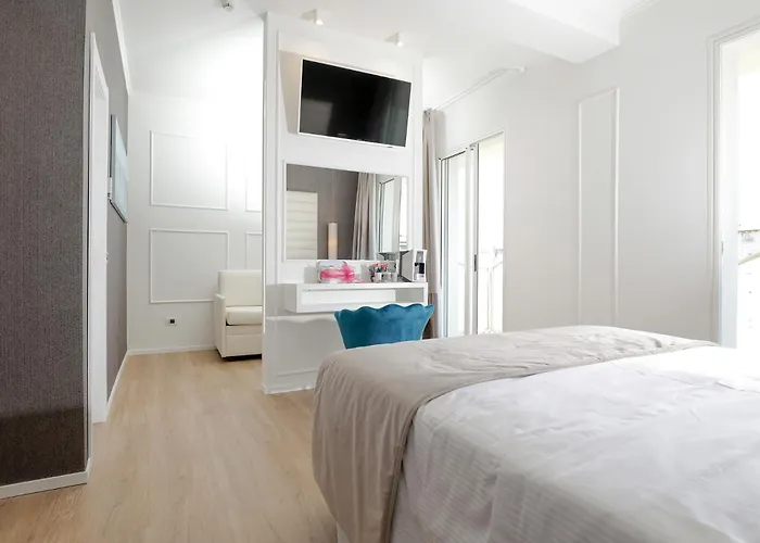 Alexander Milano Marittima