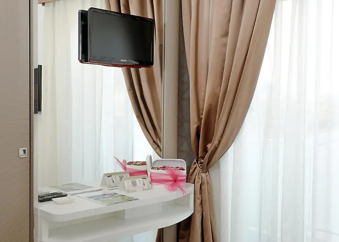 Alexander Milano Marittima